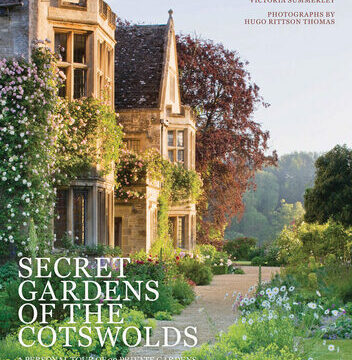 Secret Gardens of the Cotswolds